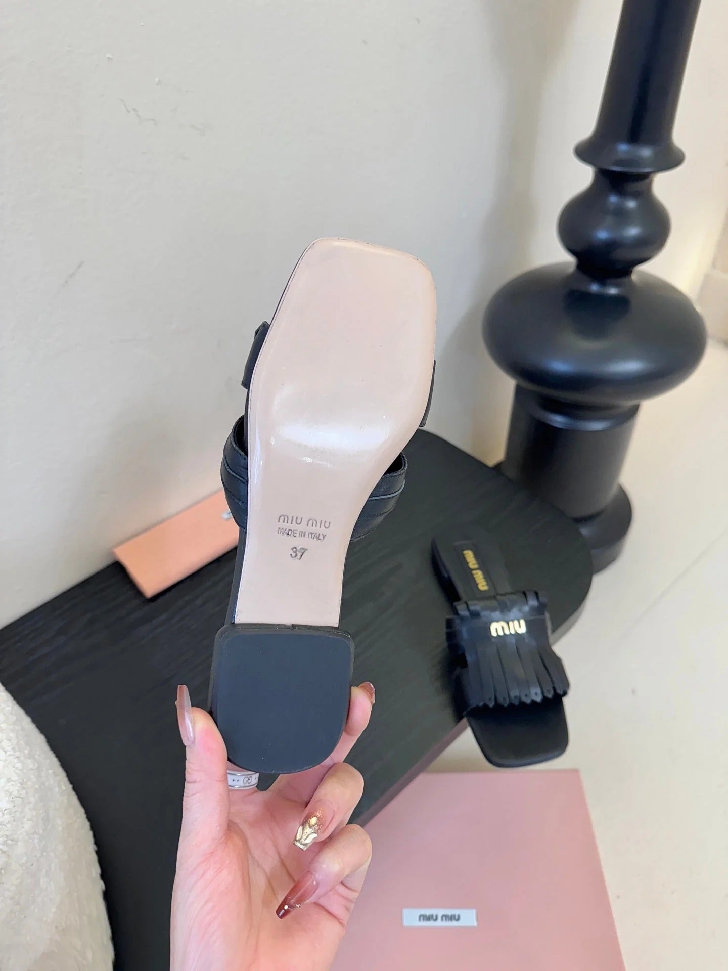 MIU 26ss High Heel Sandals 50 Black Sheepskin 627359