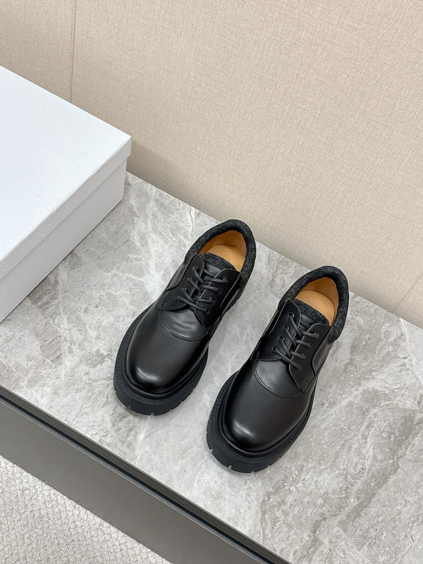 CD 26   Loafers Black Calfskin 608797