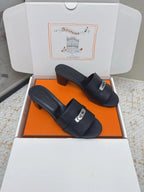 HM 26ss Oasis Sandals 50 Black Sheepskin Sliver Buckle 625167