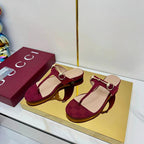 THONG SANDALS IN RED FABRIC PRINTED LOGO WITH GOLD HARDWARE