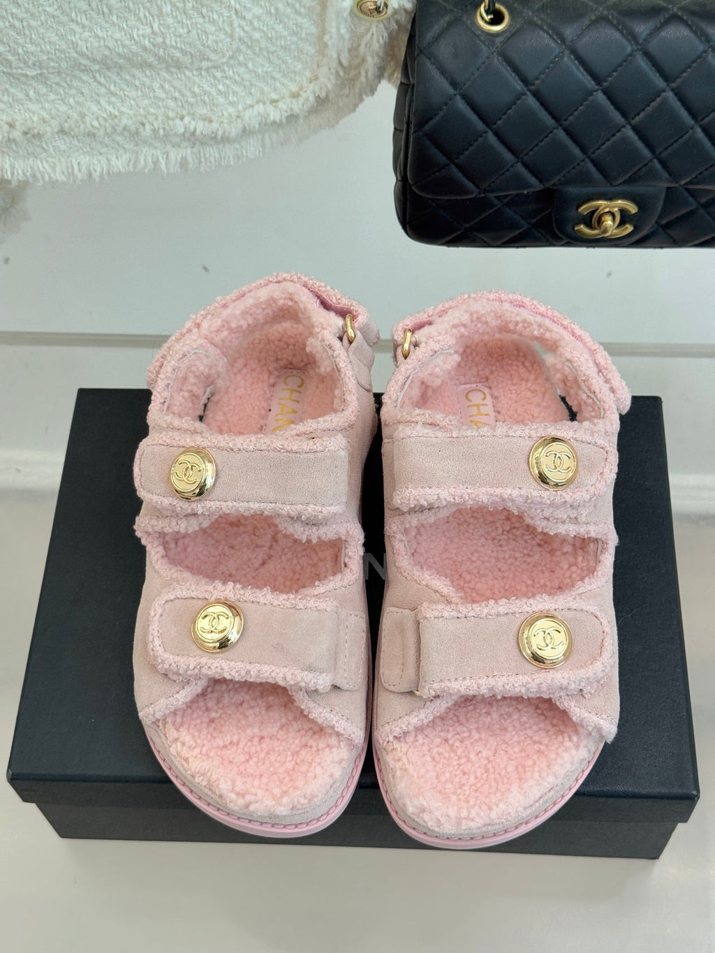 CC 26 Dad Sandal Pink Velvet Wool 609761