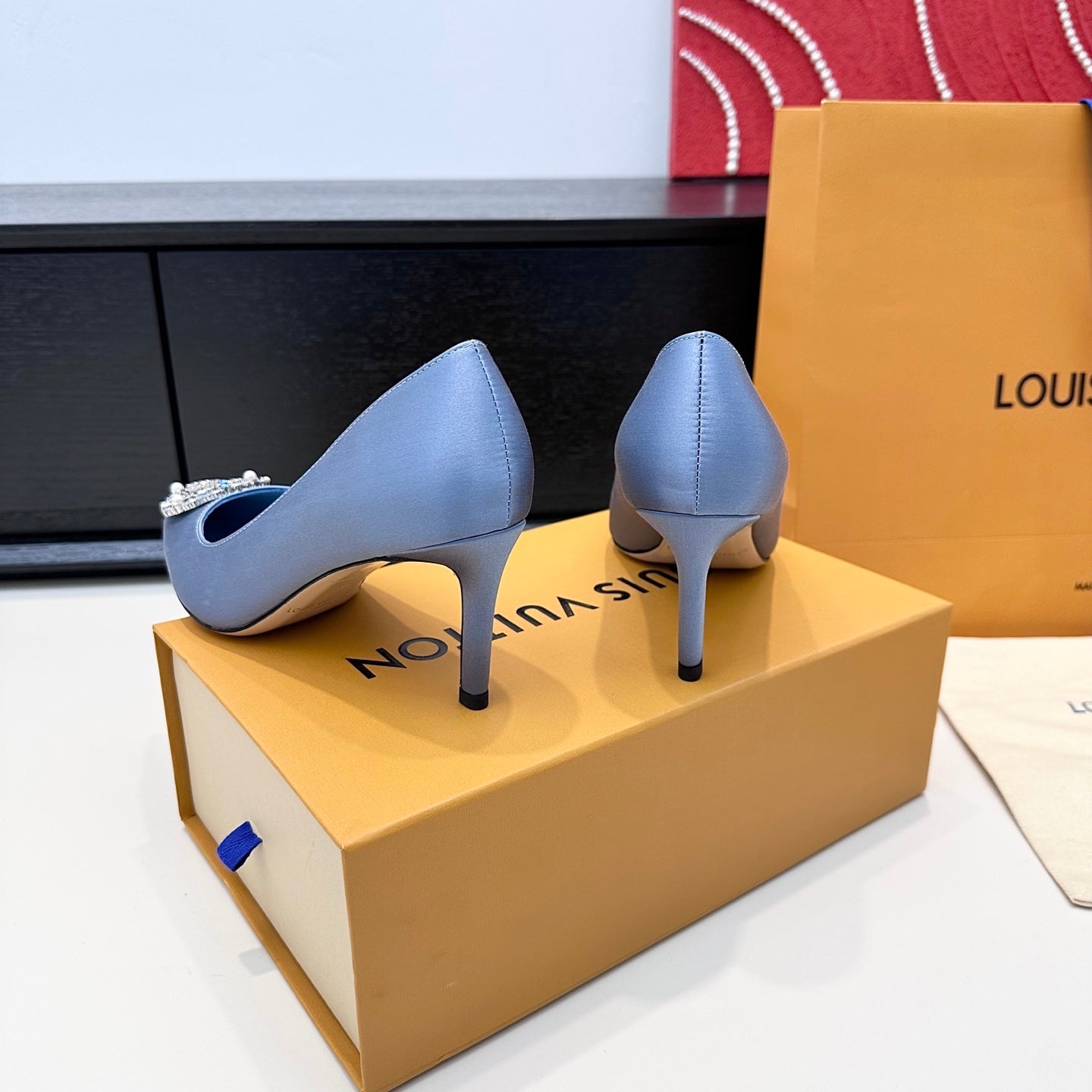 LV 26s Pointed-Toe High Heels 75 Light Blue Premium Satin 622433