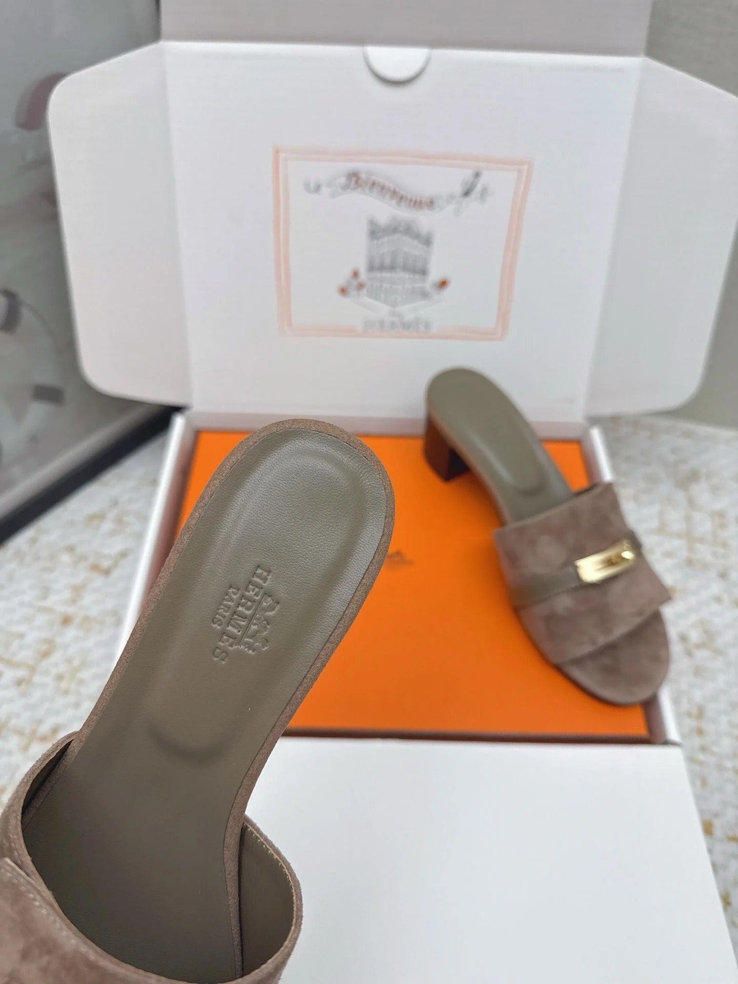 HM 26ss Oasis Sandals 50 Brown Suede Cowhide 625149