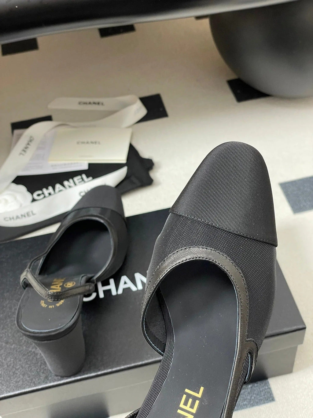 CC 26s Slingback 95 Black Mesh Fabric Sheepskin 649442