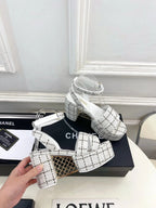 CC 26s HighHeeled Platform Sandals 85 White Black Tweed 631864