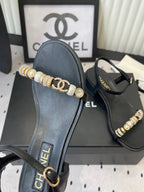 CC 26s Sandals 35 Black Sheepskin Pearls 650100