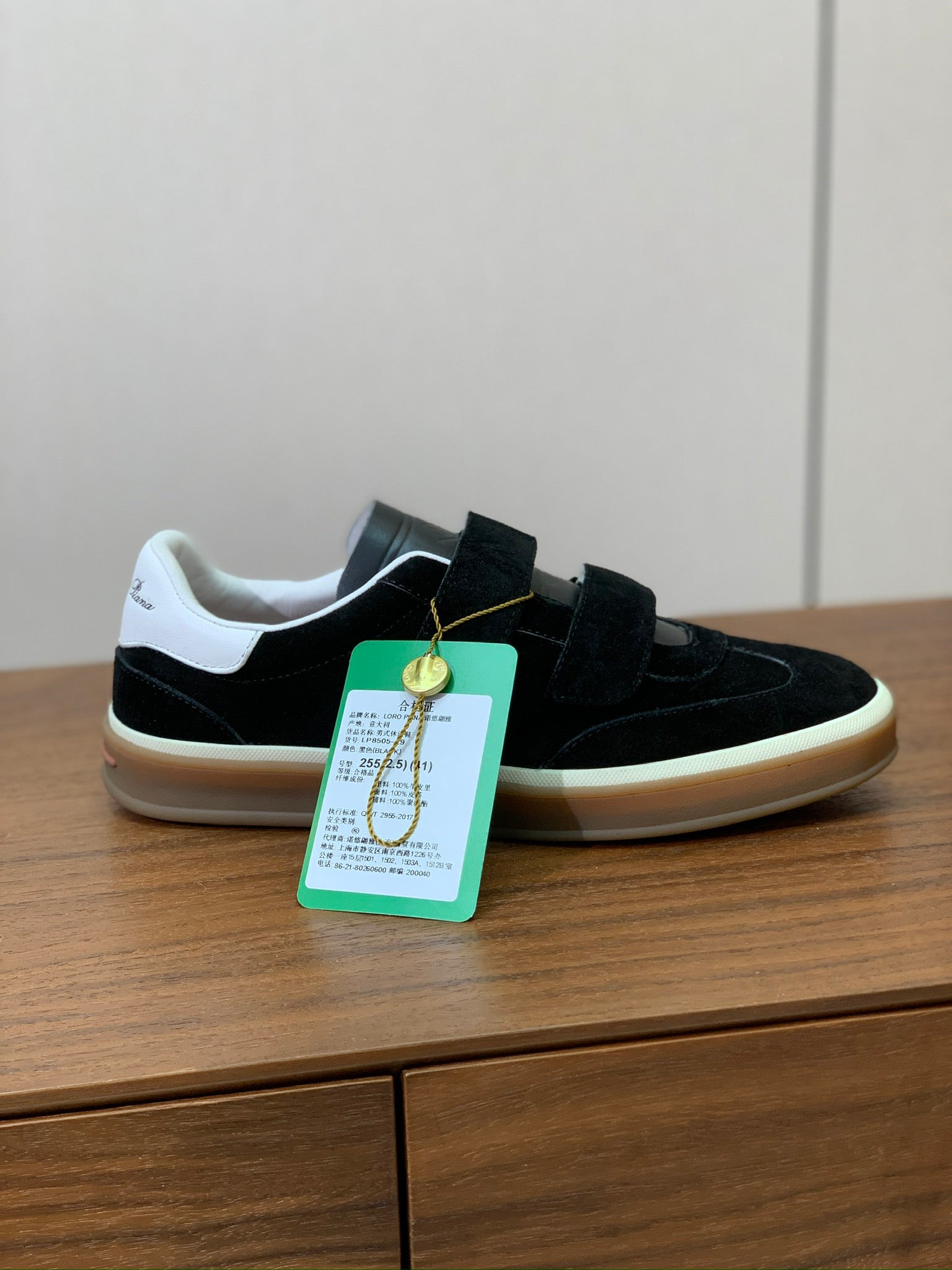LP 26SS Velcro-strap Men Sneaker Black Suede Leather 585748