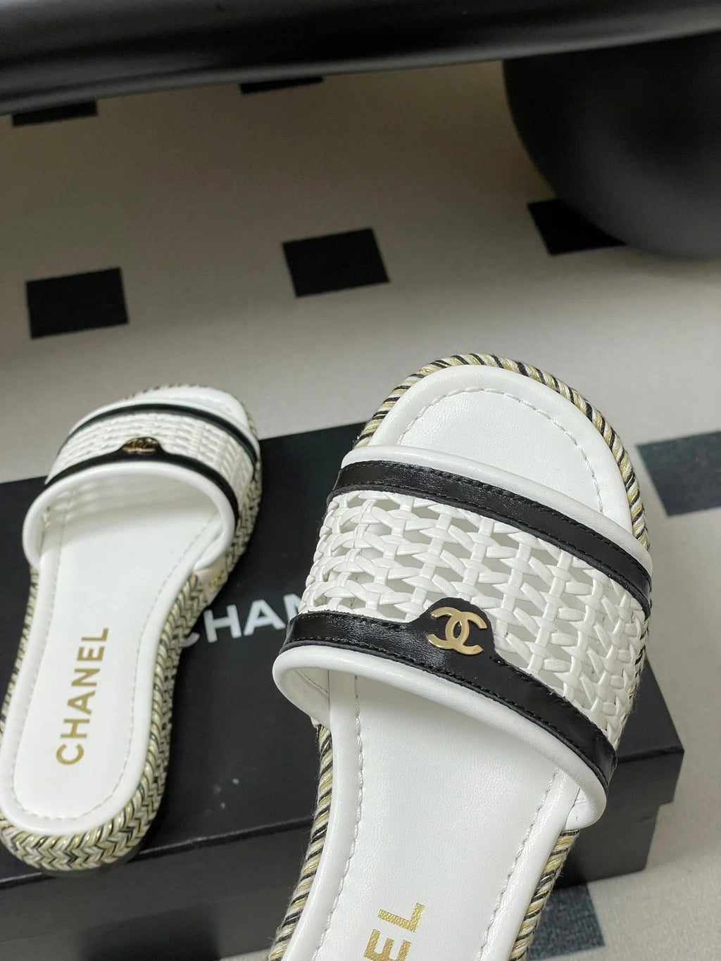 CC 26s Platform Slippers White Cowhide 649458