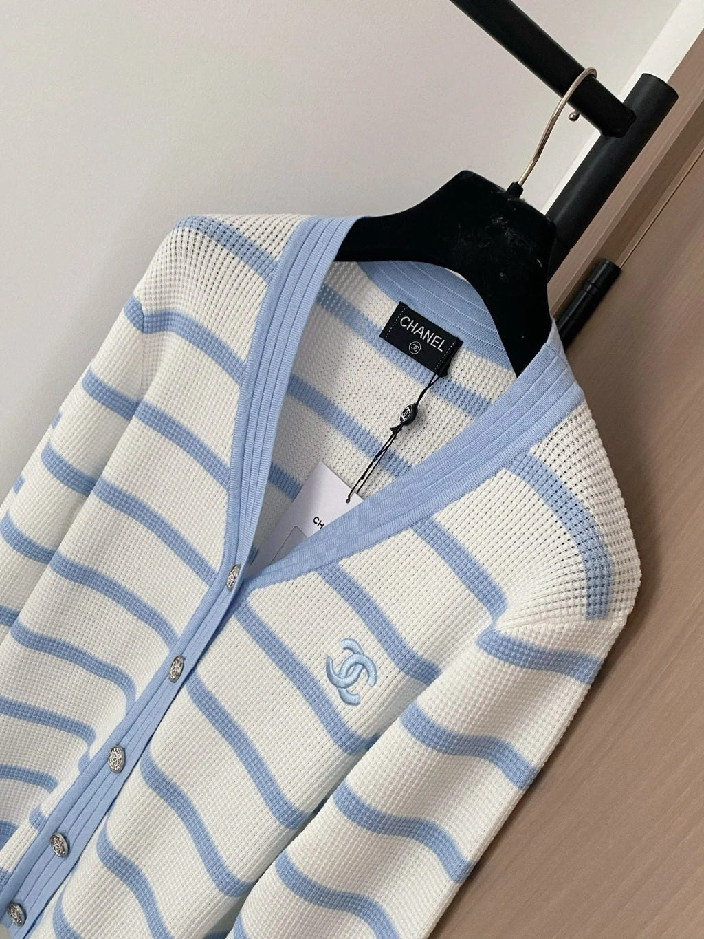CHANEL 25S CARDIGAN STYLE 139