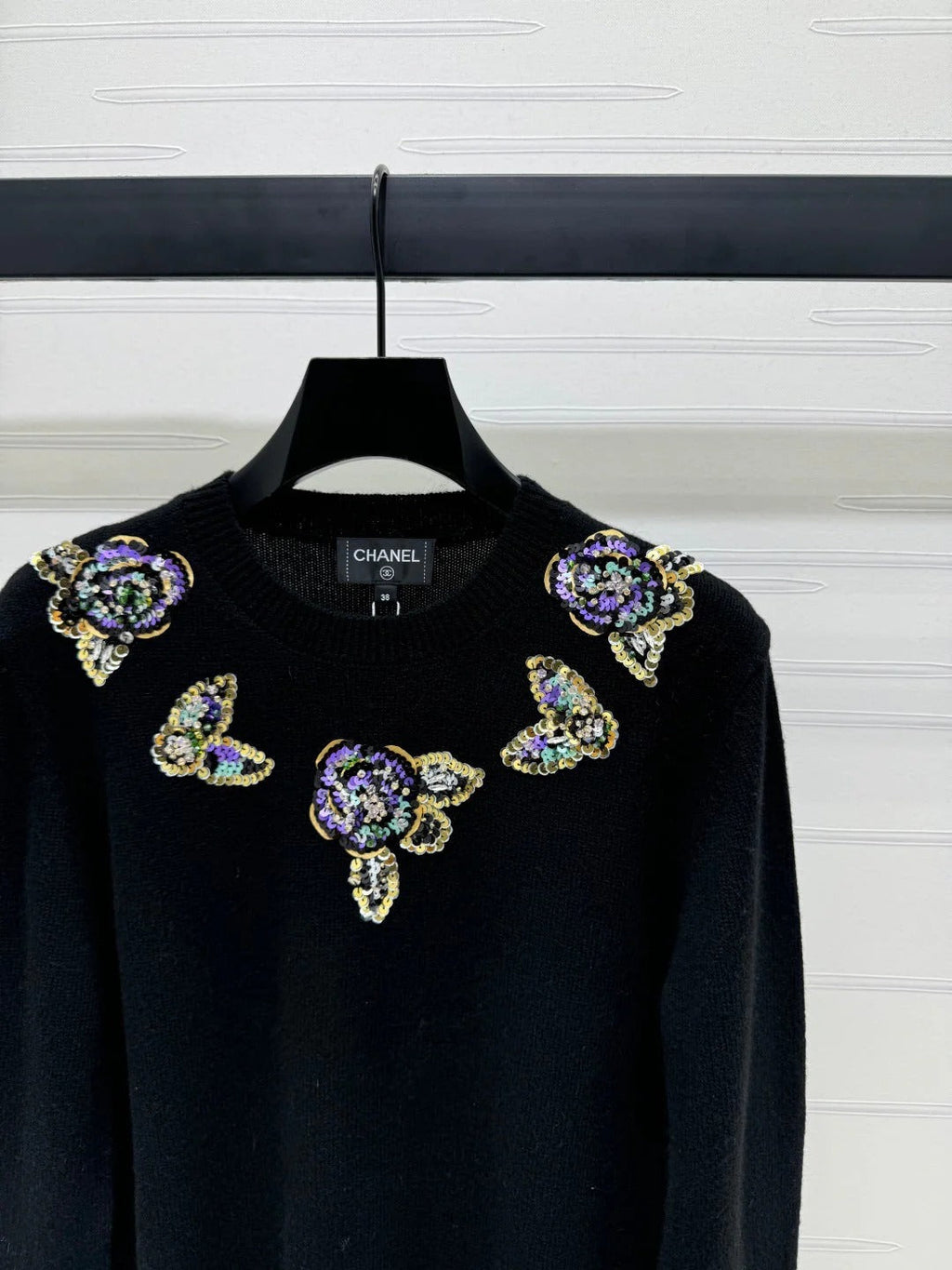 CHANEL SEQUIN CAMELLIA PULLOVER 274882