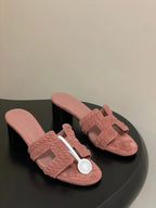 HM 25S ORAN HIGH?HEEL SANDAL IN PEACHY PINK SUEDE AND LAMBSKIN