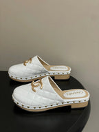 CC 26s Flat Mule White Beige Cowhide 649403