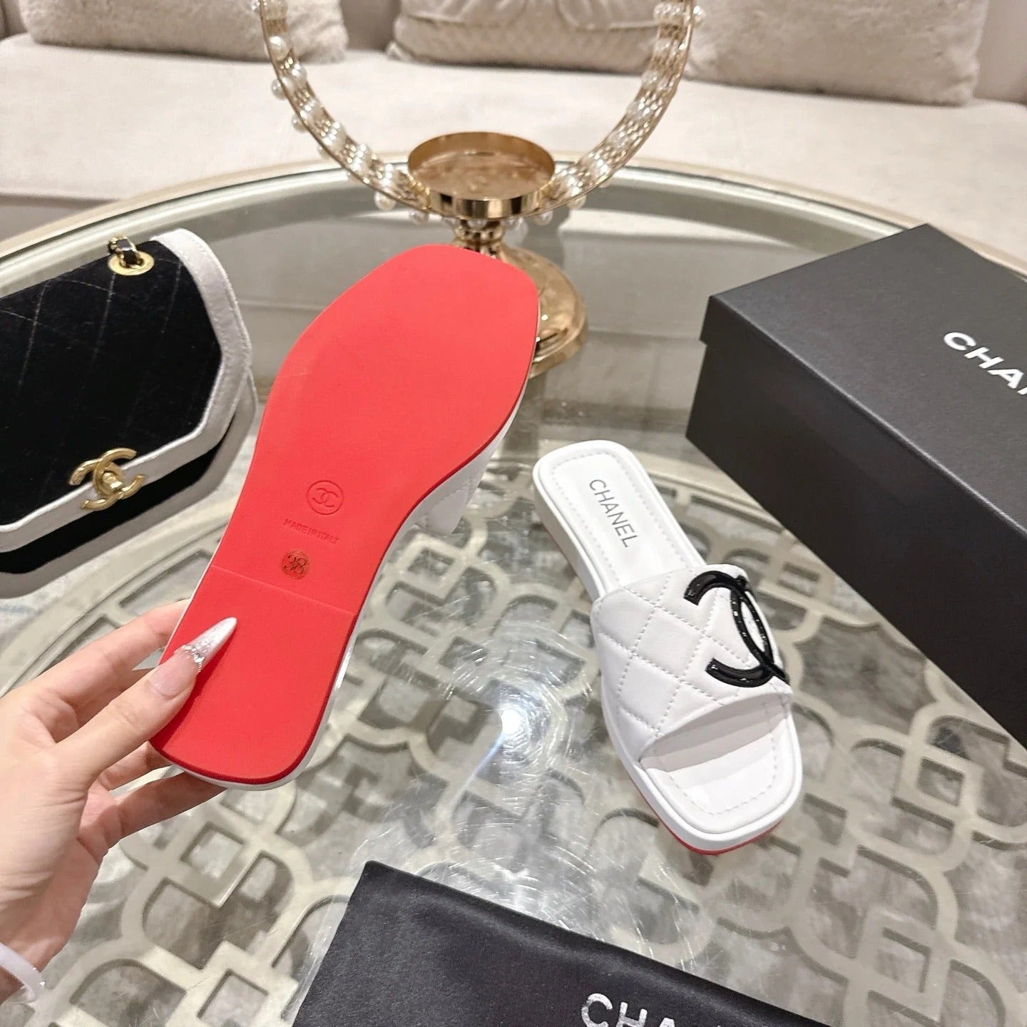 CC 26s Platform Slippers White Black Sheepskin 627073