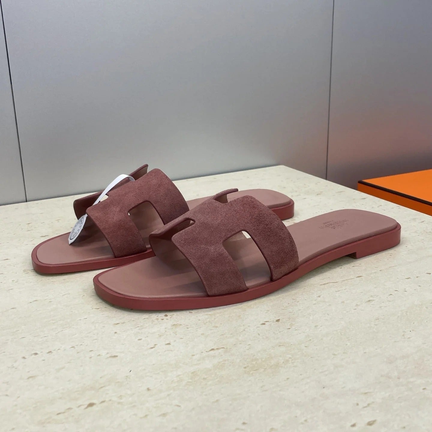 HM 26ss Oran Sandals Dusty Rose Suede Cowhide 607205