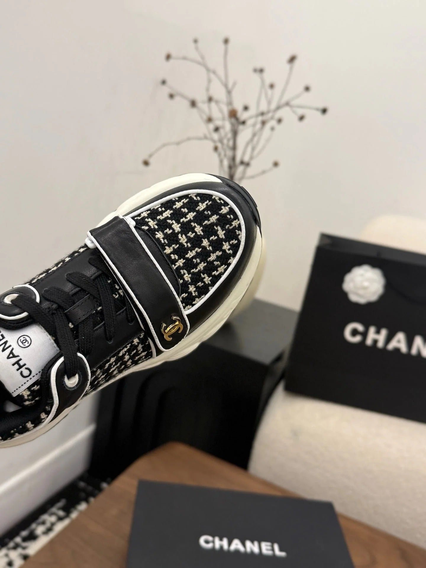 CC 26s Casual Sneaker Black White Tweed Leather 183604