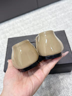 YSL 26ss Square Toe Loafers Beige Patent Leather 662735