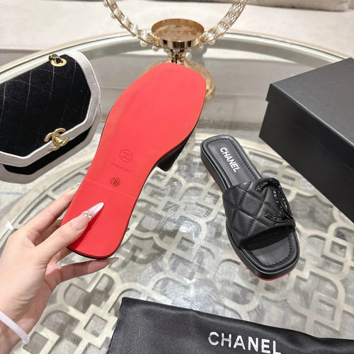 CC 26s Platform Slippers Black Sheepskin 627069