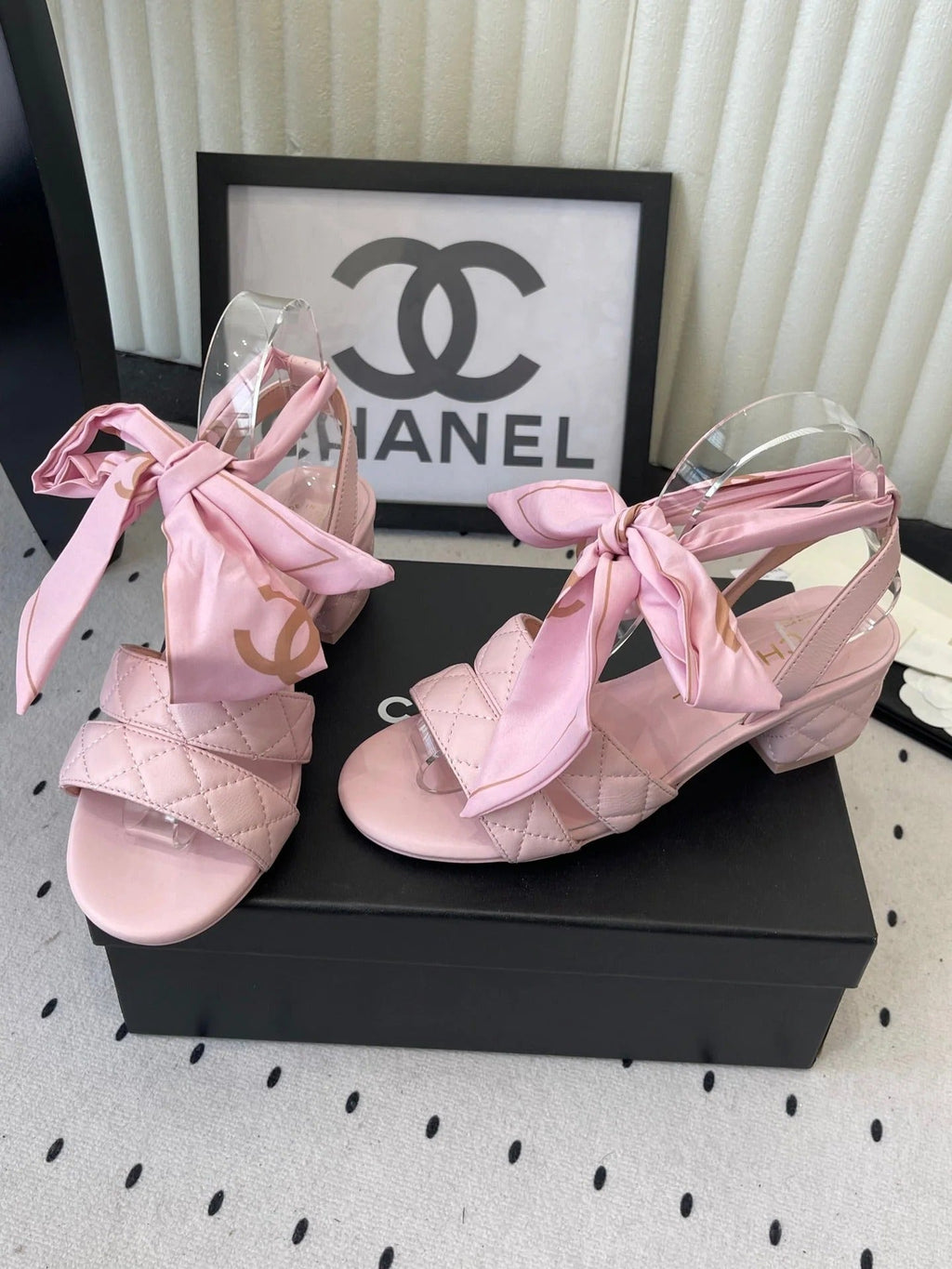 CC 26s Sandals 55 Pink Sheepskin 650078