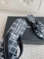 CC 26s Thong Sandals Black Rubber Leather 647679