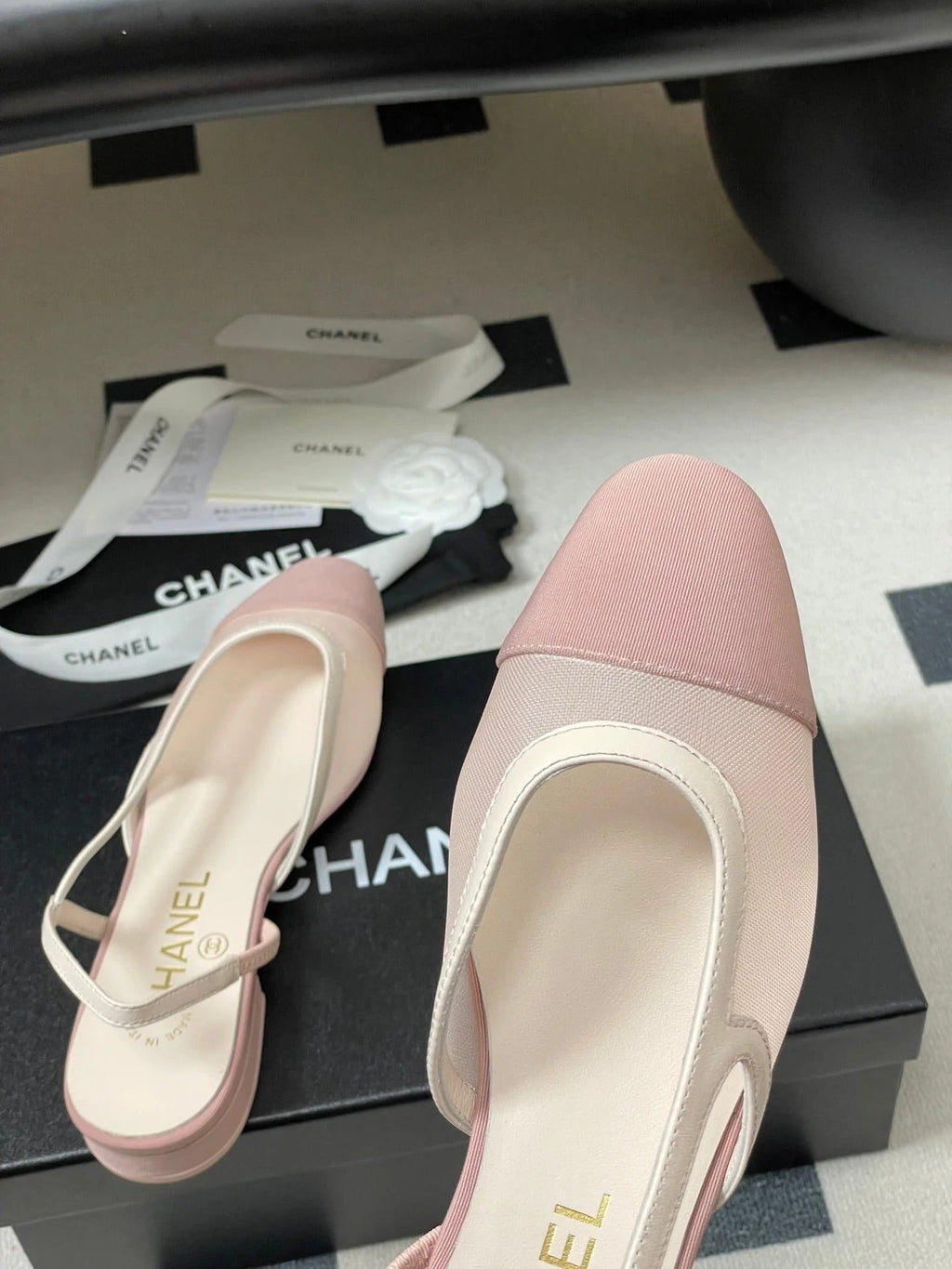 CC 26s Slingback Light Pink Mesh Fabric Sheepskin 649447