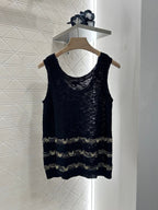CHANEL SLEEVELESS TOP 272290