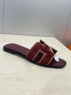 HM 26ss Oran Sandals Burgundy Brown Suede Calfskin 607252