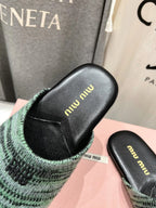 KNITTED MULES IN LIGHT GREEN MIX BLACK WOOL