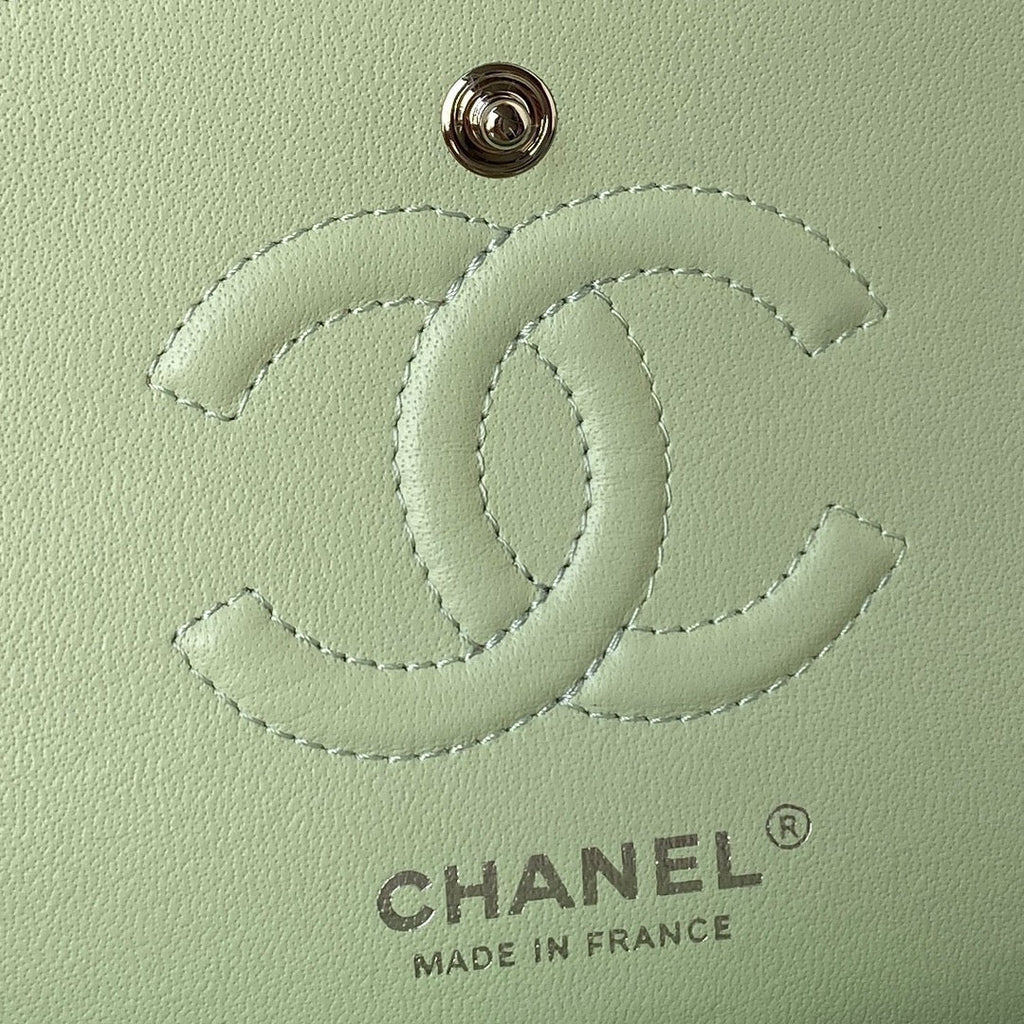 Medium Classic Flap Bag 23cm Light Green Lambskin Silver Hardware