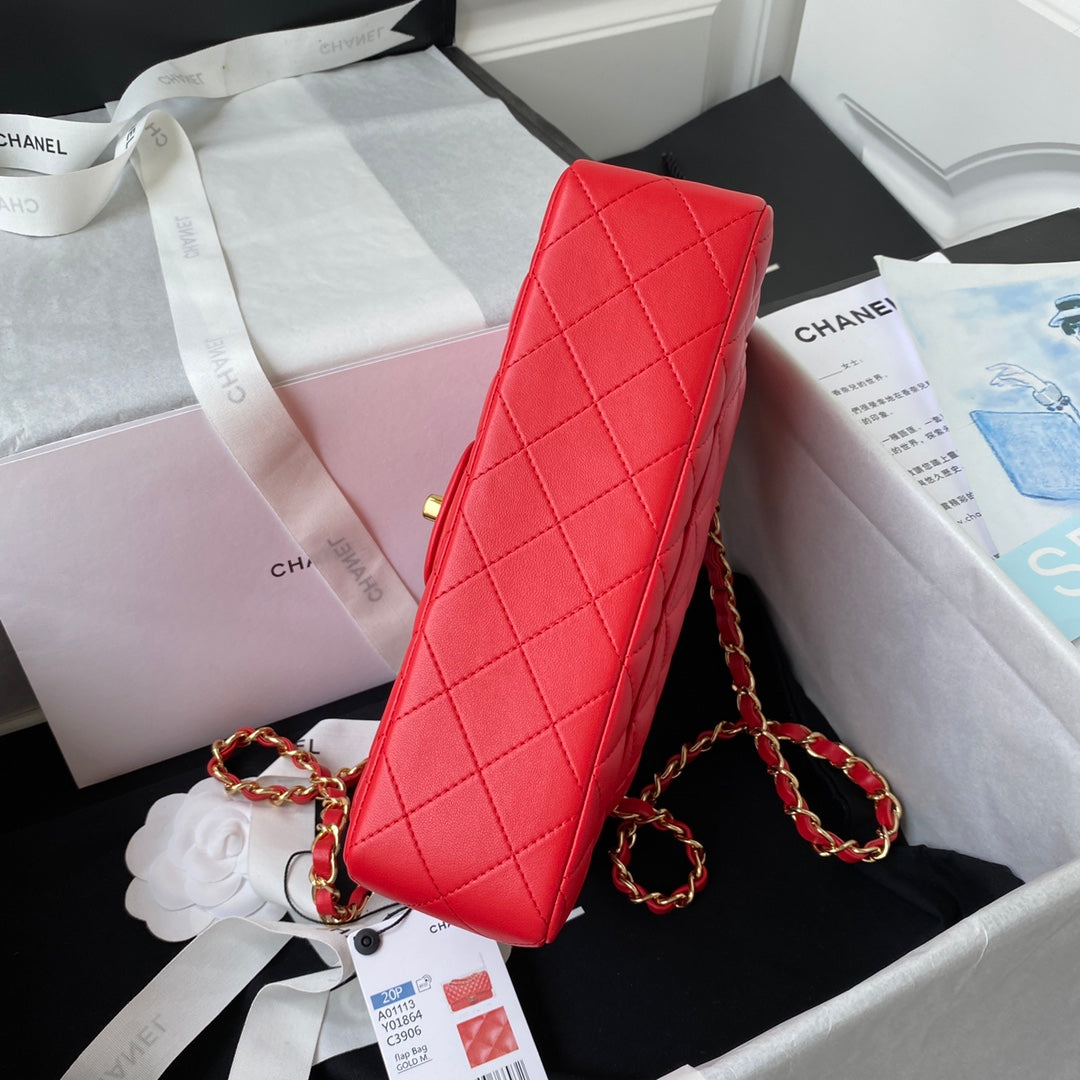 Medium Classic Flap Bag 23cm Red Lambskin Gold Hardware