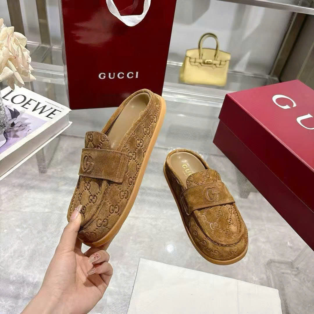 GG Mule With Double G in Light Brown Suede