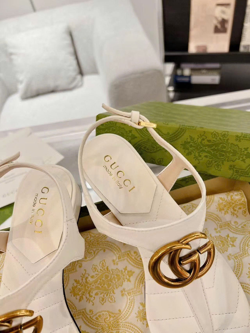 GG Marmont Thong Sandals in White Cowhide